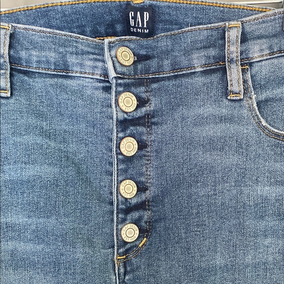 GAP Blue Jeggings with Distressed Details. Size 16. Button fly. - Picture 3 of 6